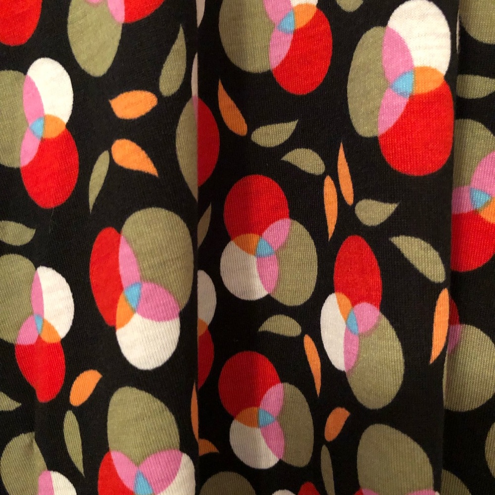 Lularoe - Picture 7 of 7